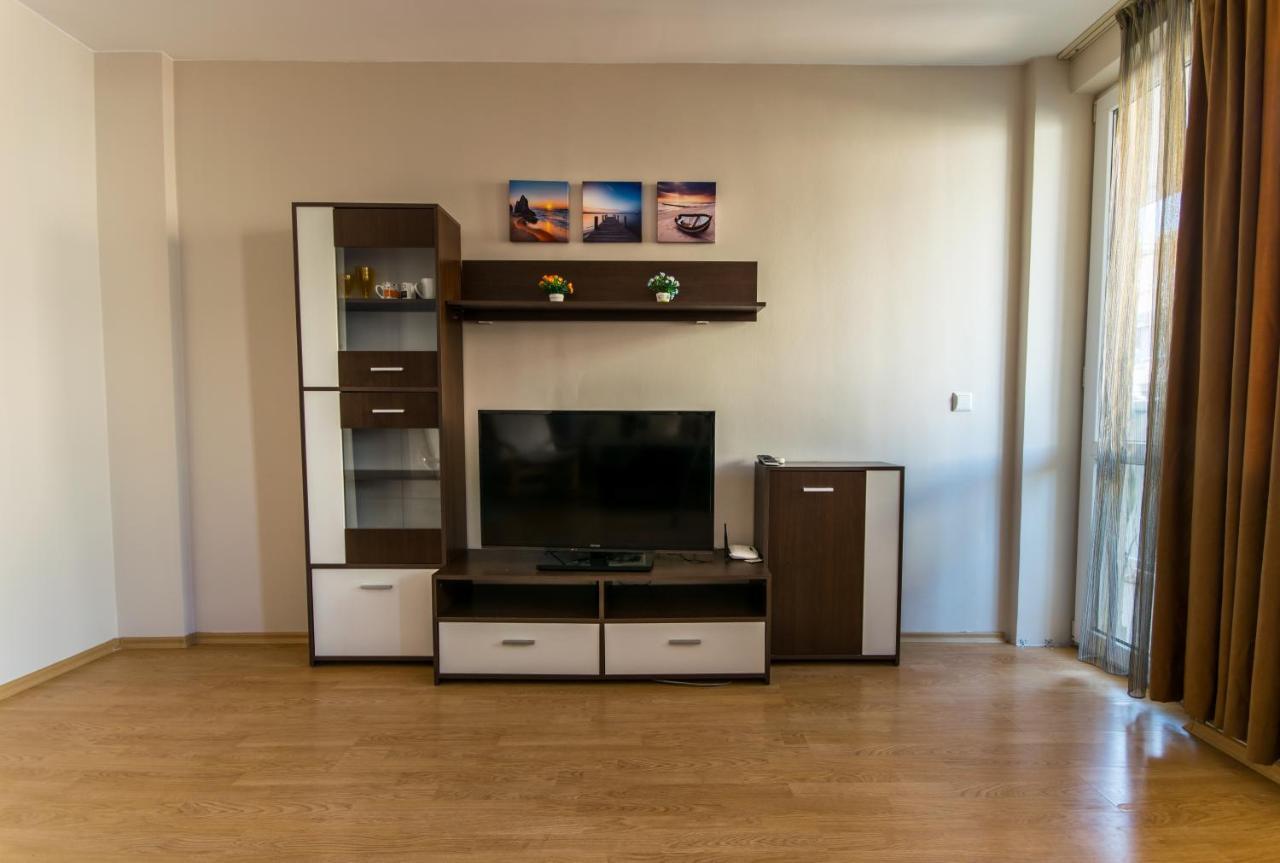 Great Apartment Near The Sea,Central Place! Бургас Экстерьер фото