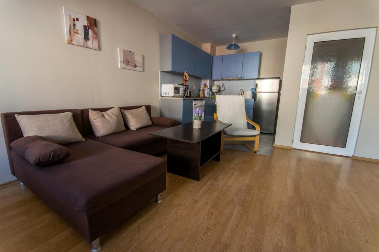 Great Apartment Near The Sea,Central Place! Бургас Экстерьер фото